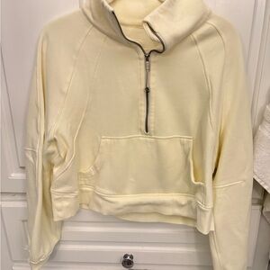 lululemon athletica soft yellow Half-Zip Scuba M/L